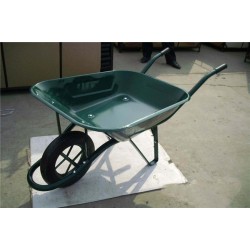 Hot selling WB6400 pneumatic tyre 0.6mm Steel galvanized Tray Garden Tools Wheelbarrow